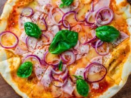 Onion pizza medium[1-2 People]